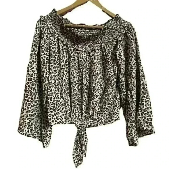 Free People Movement Top Women’s Medium Leopard Off-Shoulder Boho Mobwife NWT - Picture 2 of 8